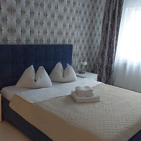 Lexy'S Apartment 브라쇼브 외부 사진