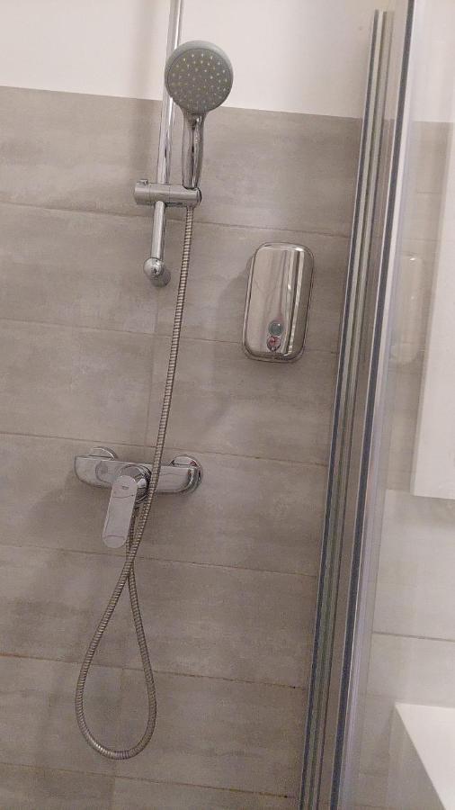 Lexy'S Apartment 브라쇼브 외부 사진