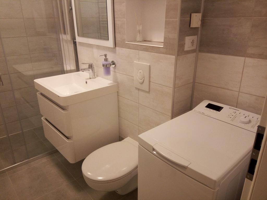 Lexy'S Apartment 브라쇼브 외부 사진