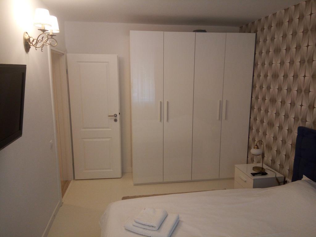 Lexy'S Apartment 브라쇼브 외부 사진